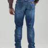 Men's Wrangler Relaxed Elmont Jean #112325785